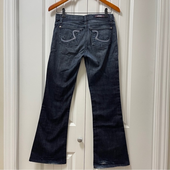 Rock & Republic Dark Wash Low rise Bootcut Flared Jeans - Size 25 - Picture 2 of 14